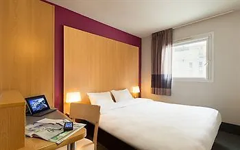 Hotel Paris Cdg Aeroport 2*