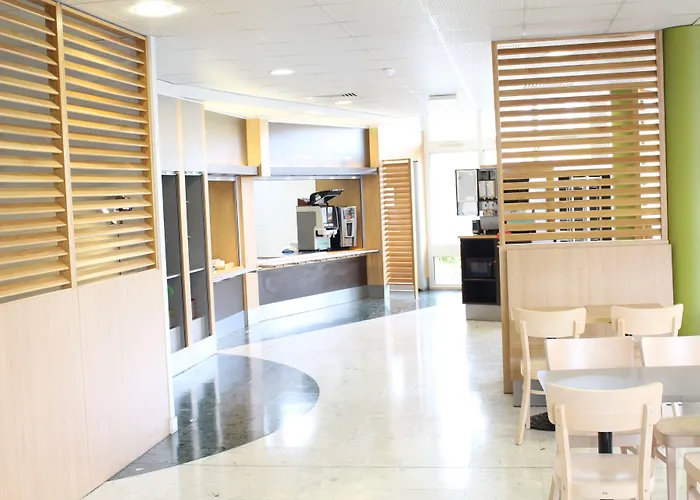 Hotel Paris Cdg Aeroport 2*